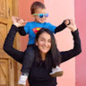 Meet your Posher, Adriana